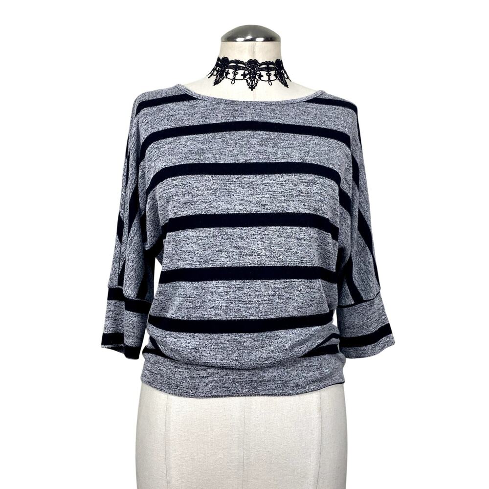 IZ Byer Vtg Y2k Gray Stripe Lace Blouson Dolman Sleeve Grunge Goth Emo Alt Top M